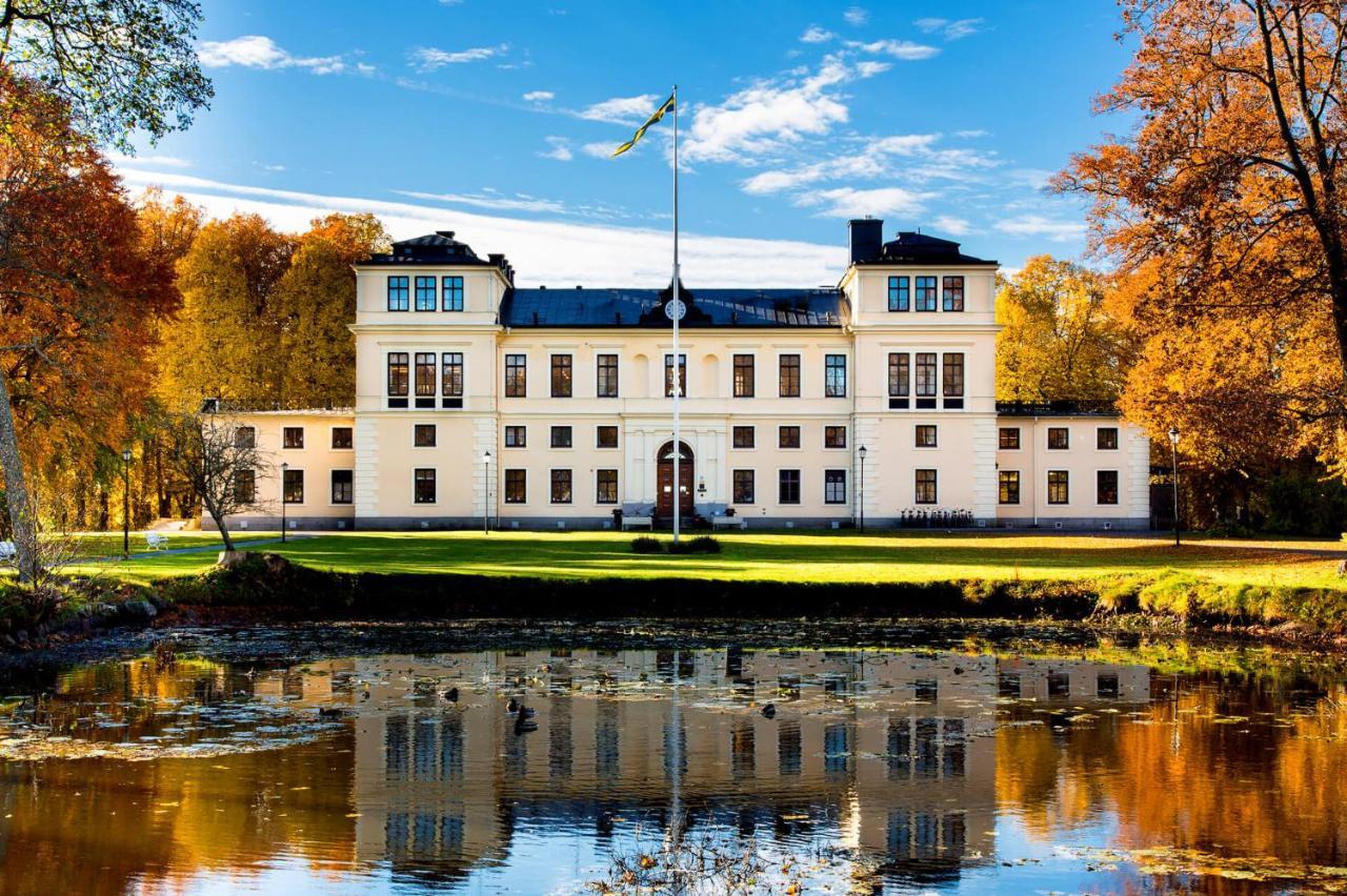 Hotel Ranaes Slott à Ranas Extérieur photo