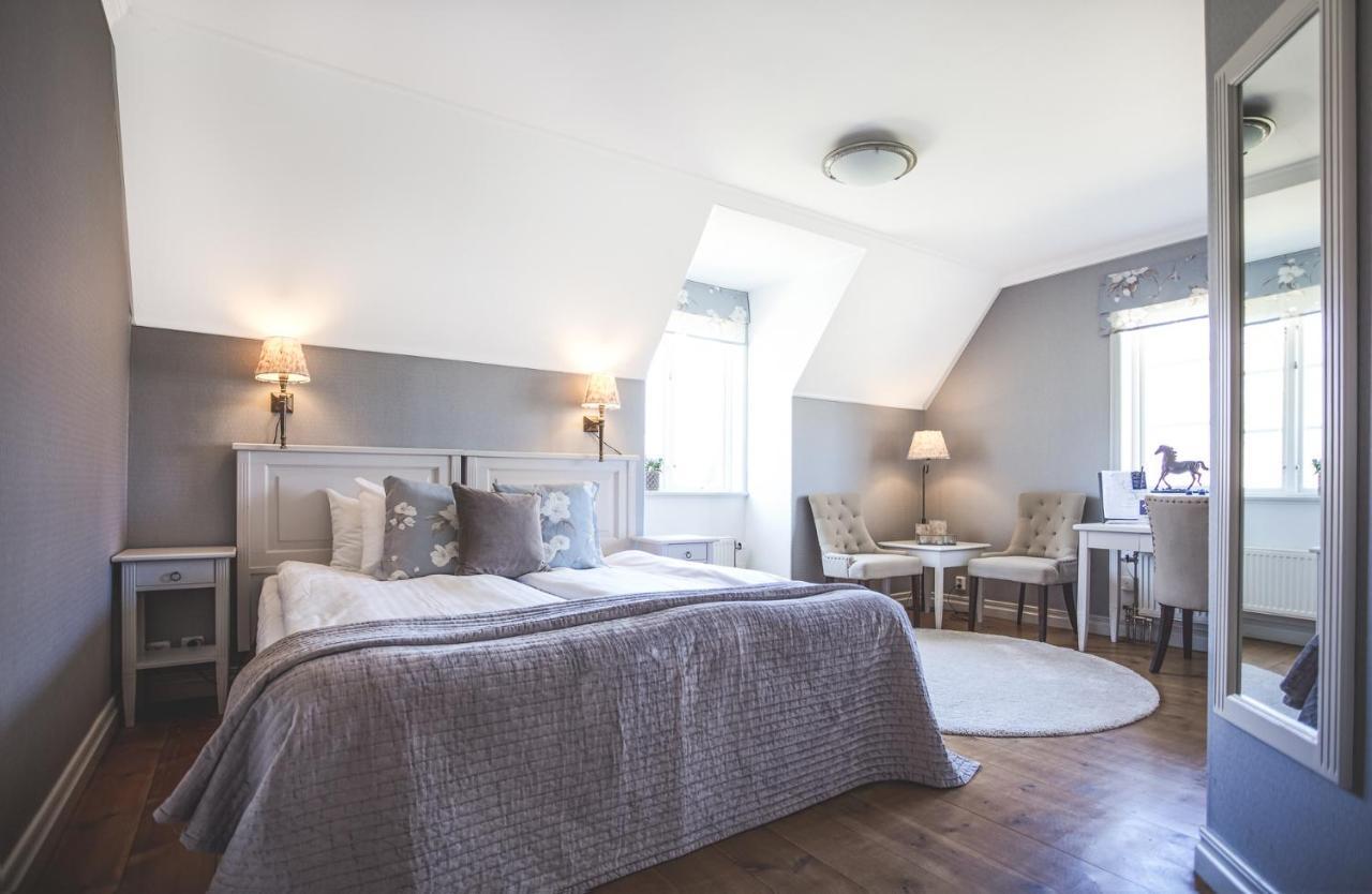 Hotel Ranaes Slott à Ranas Extérieur photo